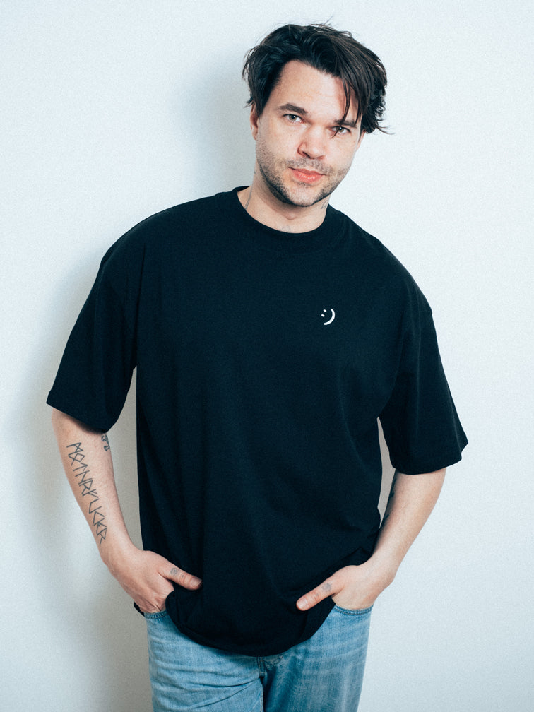 LIEBE LIEBE LIEBE Unisex-Shirt Oversized (Black)