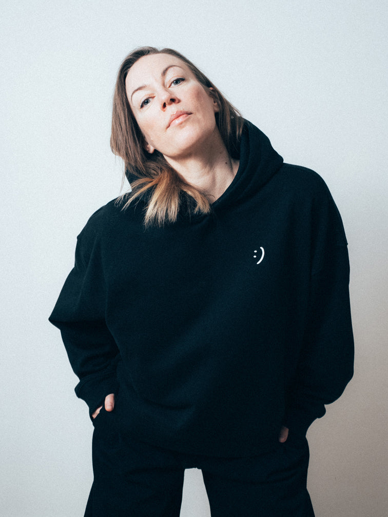 LIEBE LIEBE LIEBE Unisex-Hoodie Oversized (Black)